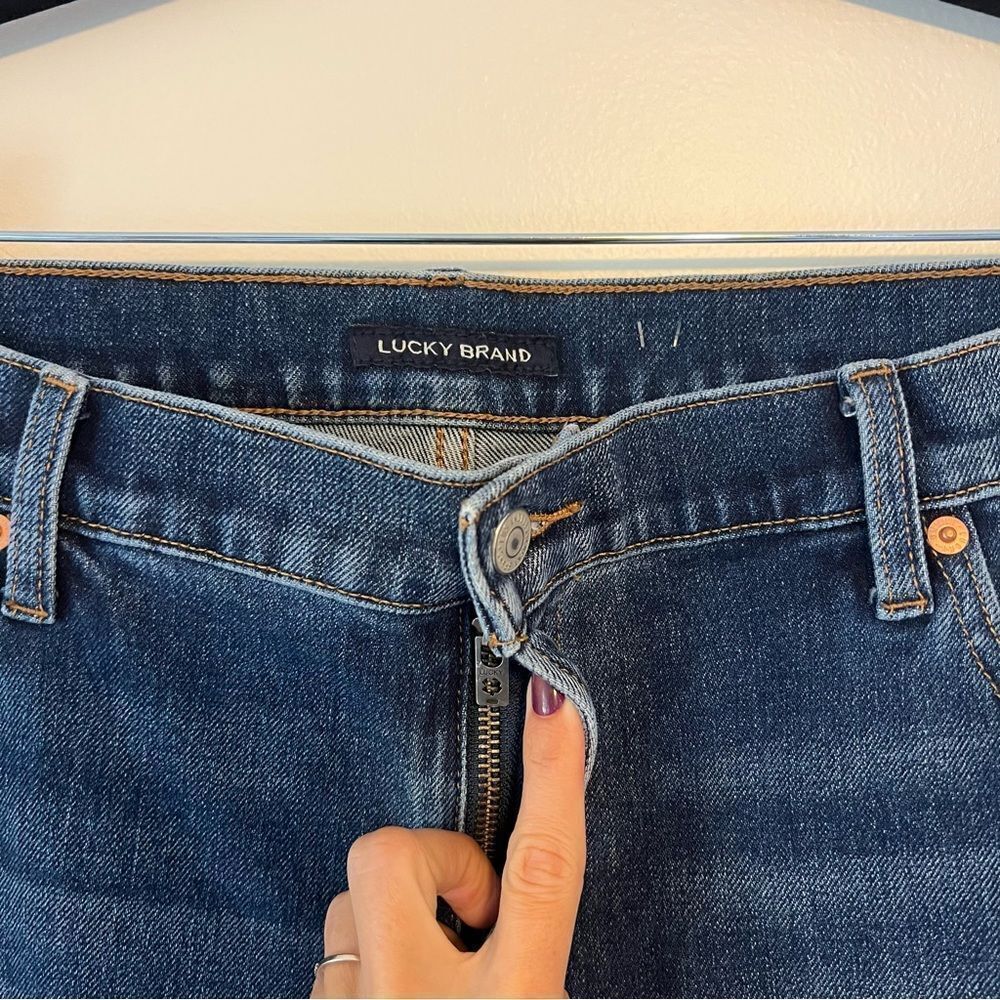 Lucky Brand Mid Rise Crop Wide Leg Jeans NWOT Plus Size 20 - Picture 5 of 12